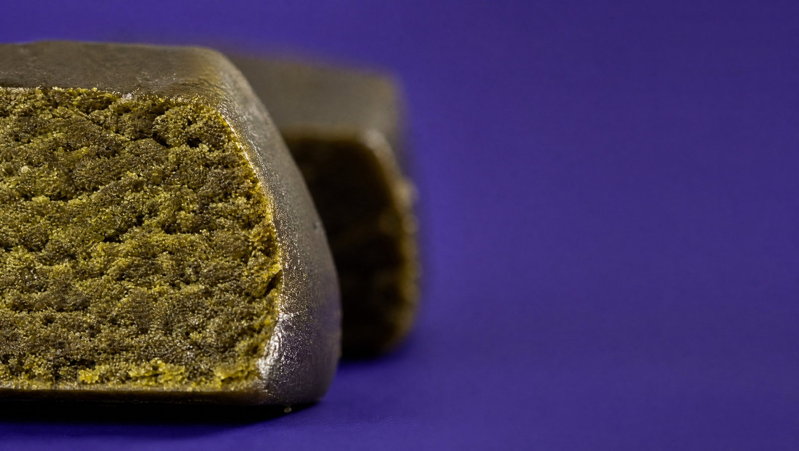 Macro — Dry Sift 30 %